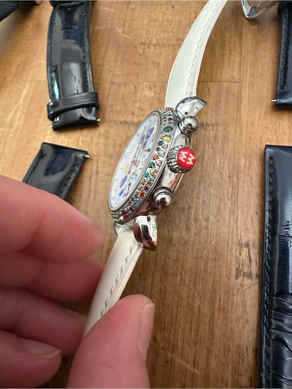Tracking number - Picture 11 of 16